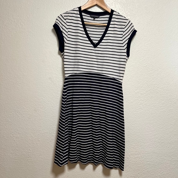 Tommy Hilfiger Preppy Geek Chic‎ Country Club Striped Dress Women Size M - Picture 1 of 9